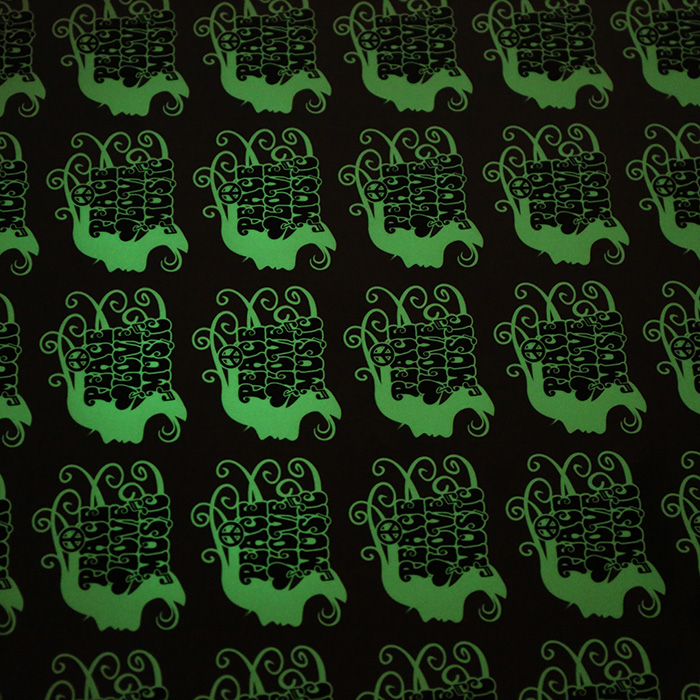 夜光燙畫(huà)(圖1)